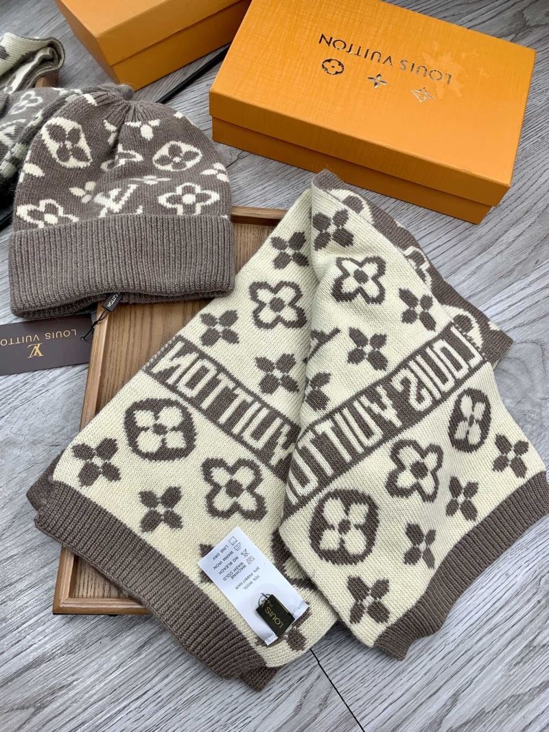 Louis Vuitton Caps Scarfs